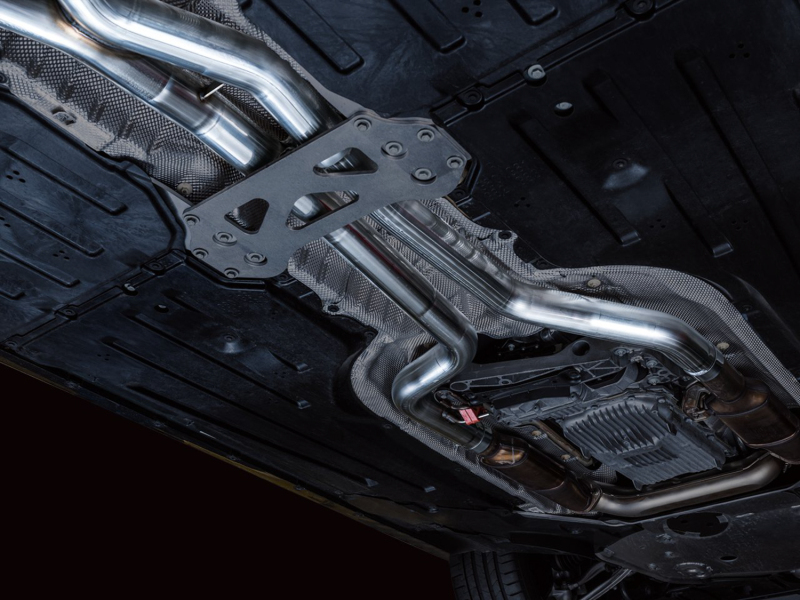 AWE Tuning Non-Resonated Performance Mid Pipe for BMW G8X M3/M4 - Image 3