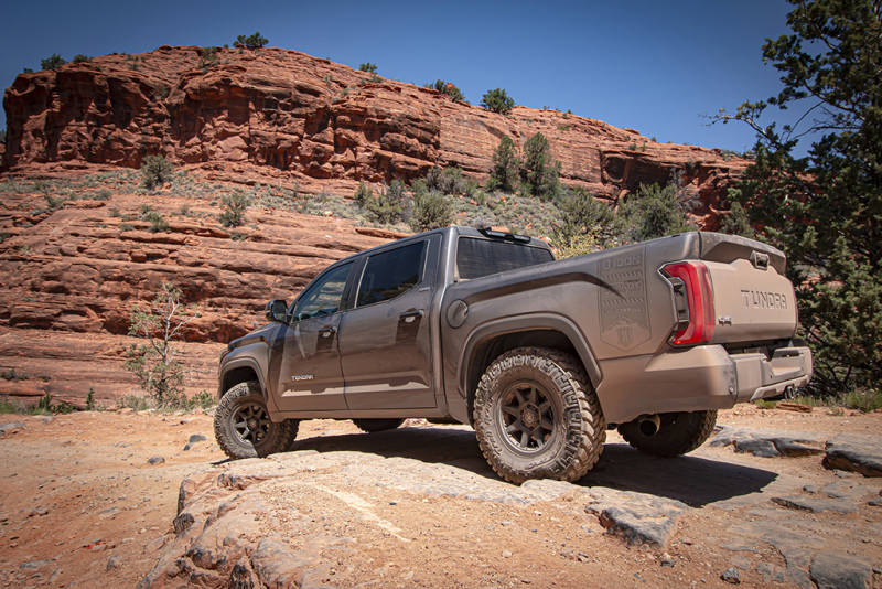 ICON 22+ Toyota Tundra 0-1in Rear 2.0 Aluminum Series Shock VS IR - Image 4
