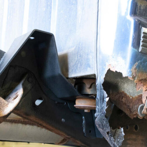 Rust Buster 1988-1998 Chevrolet & GMC C/K 1500 & 2500 Bed and Cab Mount Brackets - Right - Image 8