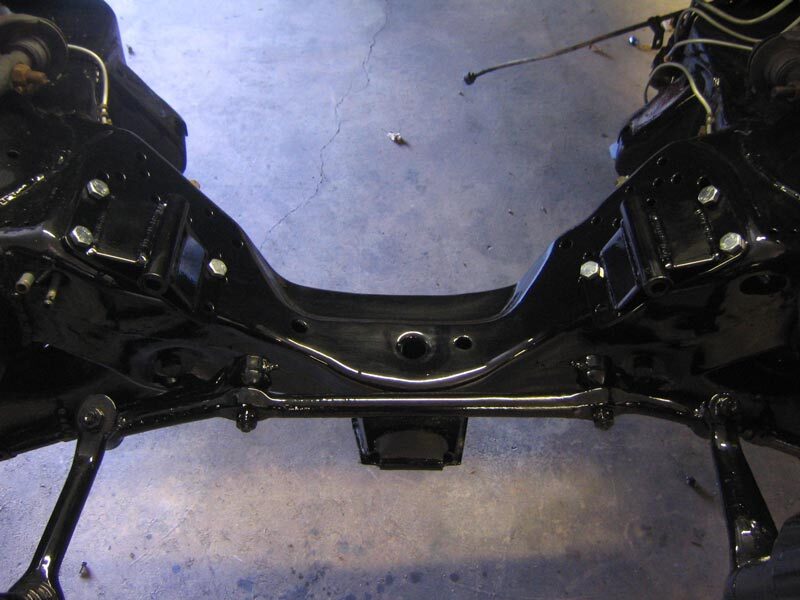 UMI Performance 90051 74-92 GM F-Body GM G-Body Frame Side Solid Engine Mounts - Image 4