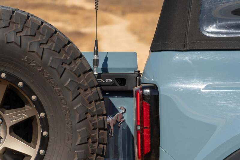 DV8 Offroad 21-24 Ford Bronco Tire Carrier - Image 8