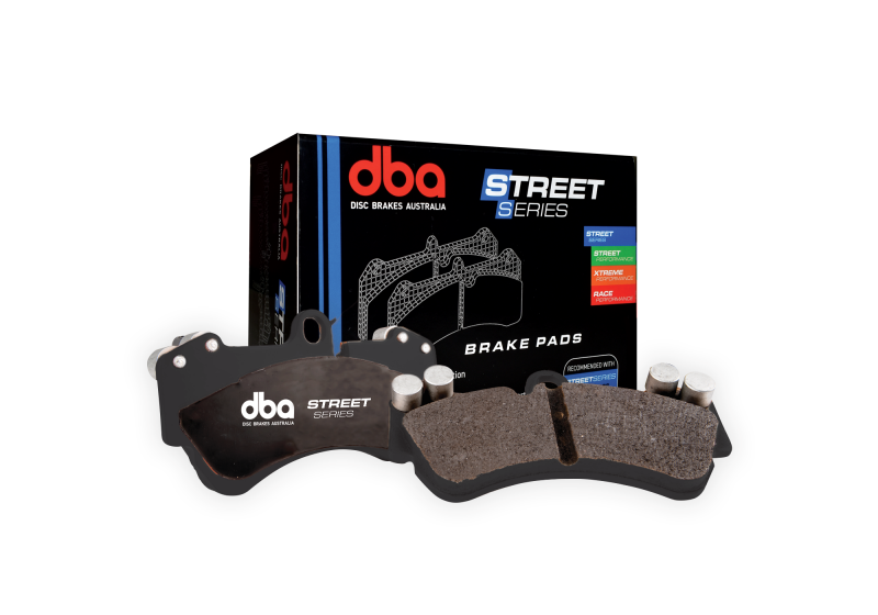 DBA 83-90 Toyota Land Cruiser Street Series Front Brake Pads - Image 4