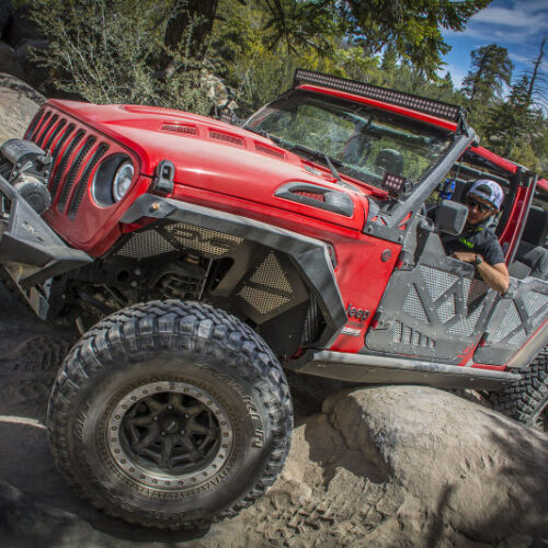 DV8 Offroad INFEND-03FB 2018+ Jeep Wrangler JL Front Inner Fenders - Black - Image 4