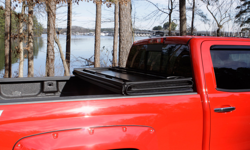 Lund 969250 02-17 Dodge Ram 1500 Fleetside (6.4ft. Bed) Hard Fold Tonneau Cover - Black - Image 5