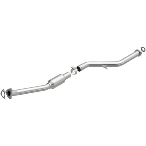 MagnaFlow 21-217 Direct Fit Catalytic Converter 2014-2015 Forester H4 2.5 OEM Underbody