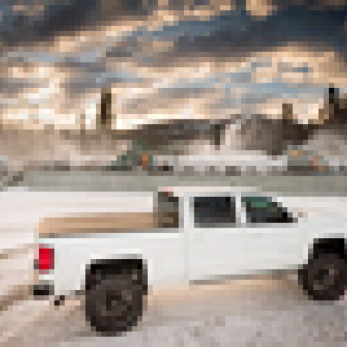 BAK 39701 2020 Jeep Gladiator 5ft Bed Revolver X2 - Image 2