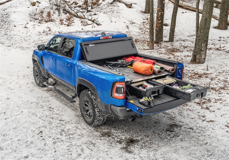 BAK 448207RB 09-18 Dodge Ram 1500 (19-20 Classic Only) 5ft 7in Bed (w/ Ram Box) BAKFlip MX4 Matte Finish - Image 7