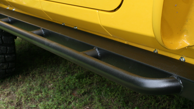 Body Armor 4x4 WU-4121 04-06 Jeep Wrangler Unlimited Rockcrawler Side Steps - Image 3