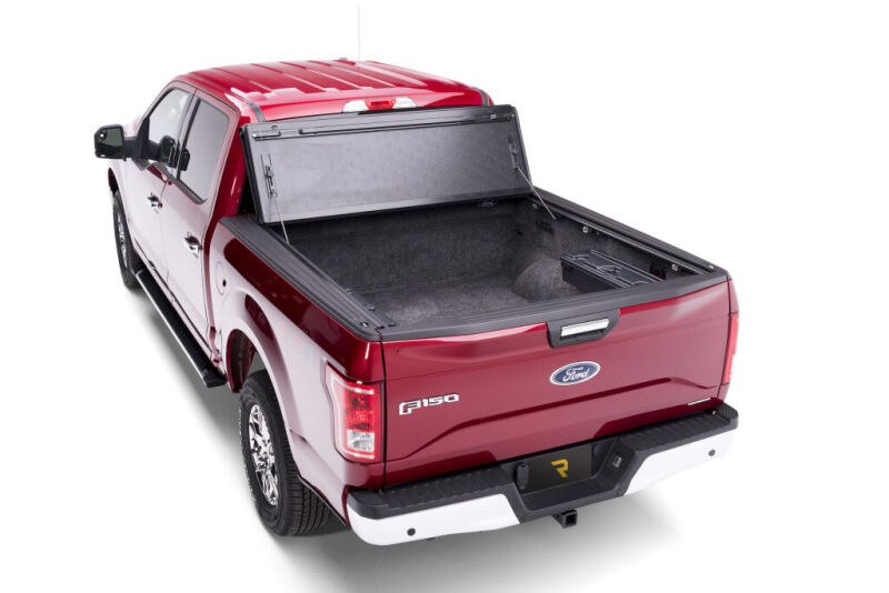 BAK 772330 17-23 Ford Super Duty 6ft 9in Bed BAKFlip F1 - Image 3