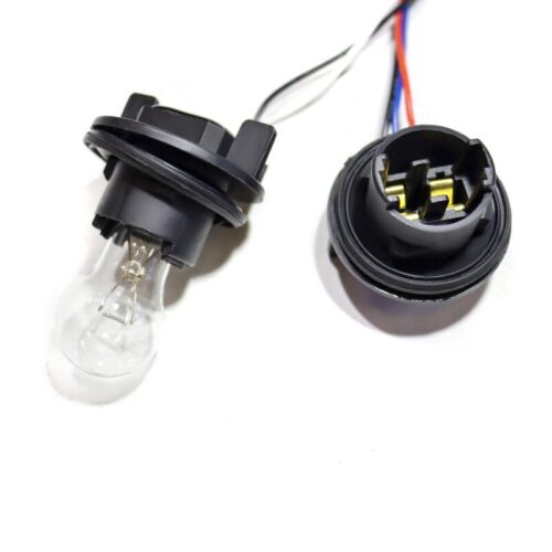 AlphaRex 652200 18-20 Ford F-150 Wiring Adapter OEM to AlphaRex Taillight Converter (Req 18-20 Ford F-150) - Image 3
