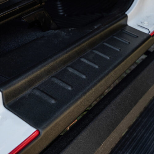 Bushwacker 20-21 Jeep Gladiator Trail Armor Rocker Panel
