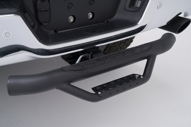 Go Rhino D360T Dominator Hitch Step - Black - Image 2