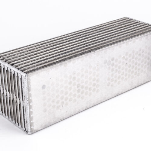 Alternative view of Garrett H2O / Air CAC (3.80in x 3.80in x 11.70in) - 750 HP