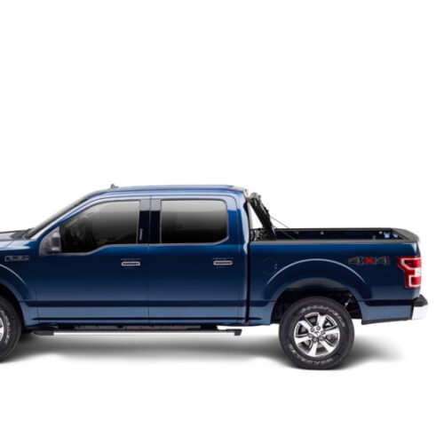 Alternative view of BAK 15-20 Ford F-150 5ft 6in Bed BAKFlip FiberMax