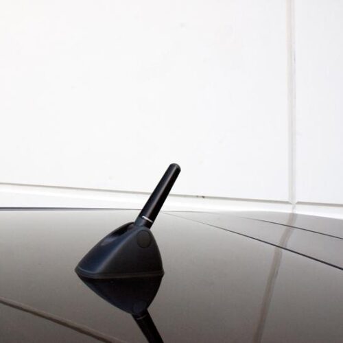 PERRIN 08-14 Subaru WRX/STI & 09-14 Forester Shorty Antenna w/OEM Pivoting Base - 2in. Mast - Image 2