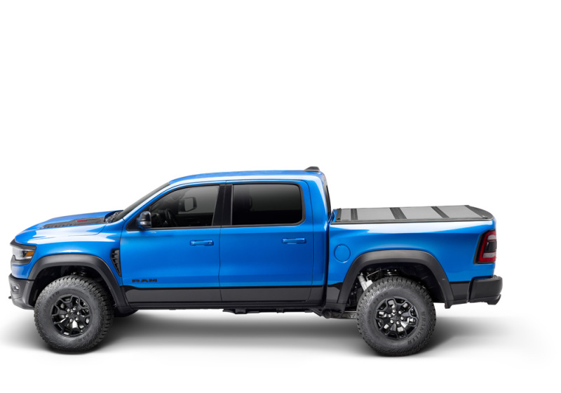 BAK 448227 19-20 Dodge Ram (New Body Style w/o Ram Box) 5ft 7in Bed BAKFlip MX4 Matte Finish